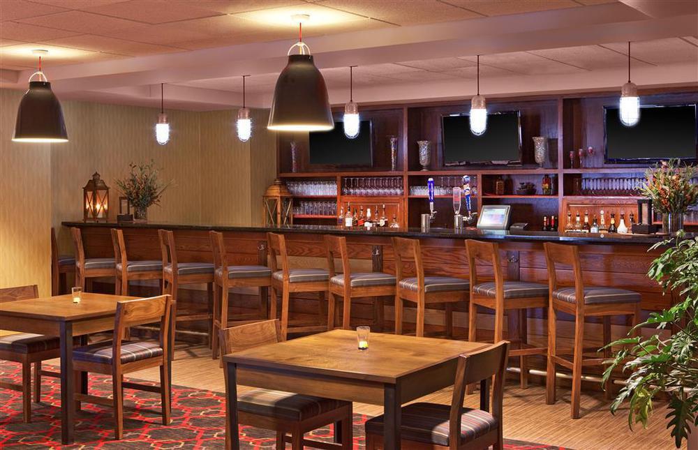 Sonesta Essential Minot Hotell Restaurang bild